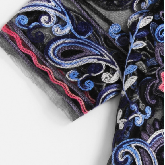 ** HP** MATILDA Botanical Embroidered Mesh Top - Picture 3 of 4